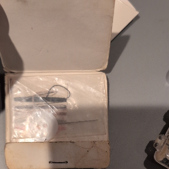 Vintage Sewing Kit Collection - Picture 8 of 8